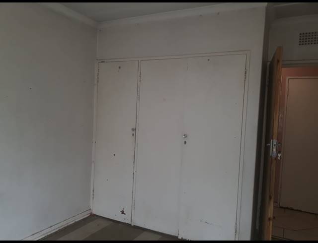 3 BEDROOM APARTMENT FOR SALE IN RUSTENBURG CENTRAL